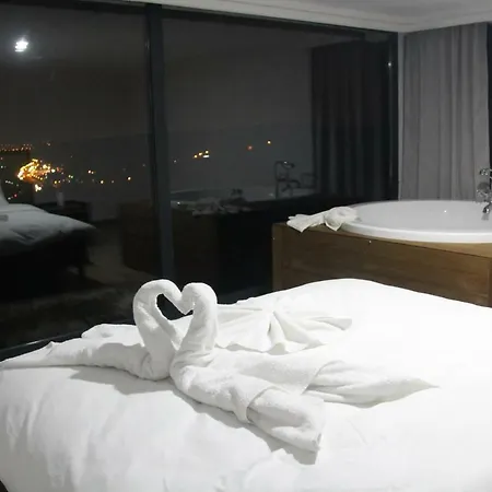 Hotel Beyond The Dream Suites