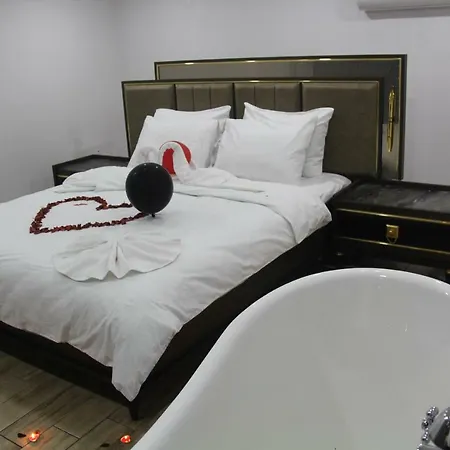Beyond The Dream Suites Hotel Sapanca